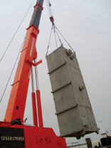 珠海天然氣液化項(xiàng)目冷箱、吸收塔設(shè)備安裝工程